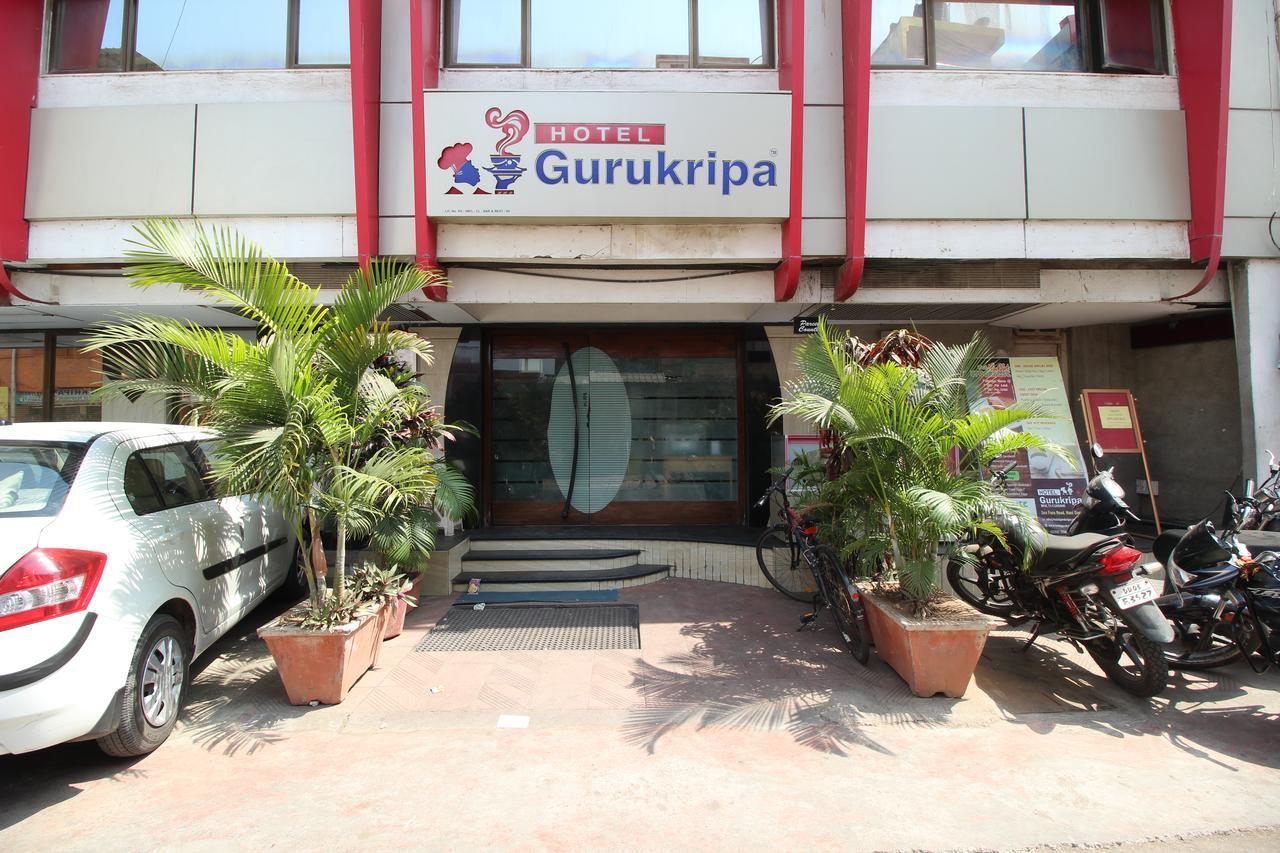 דמאן Hotel Gurukripa מראה חיצוני תמונה