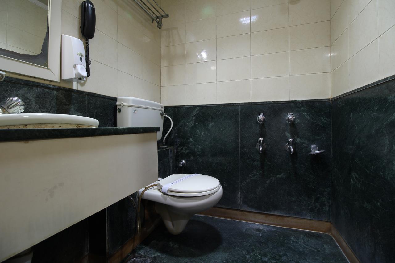 דמאן Hotel Gurukripa מראה חיצוני תמונה